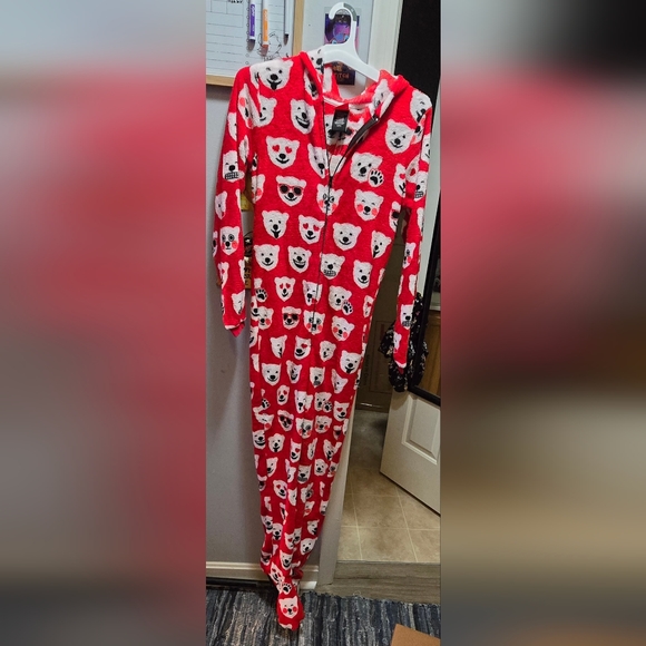 Coca-Cola Night wear onesie footie pajamas - Picture 3 of 3